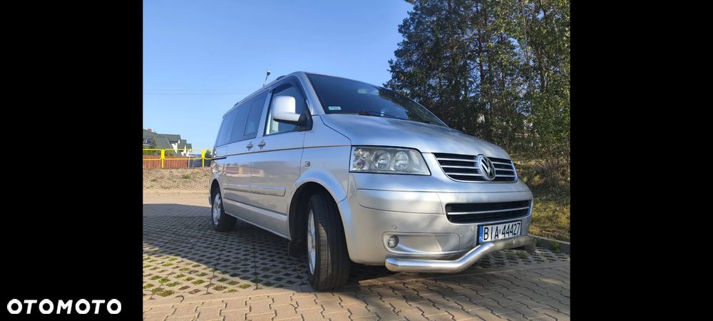 Volkswagen Multivan - 1