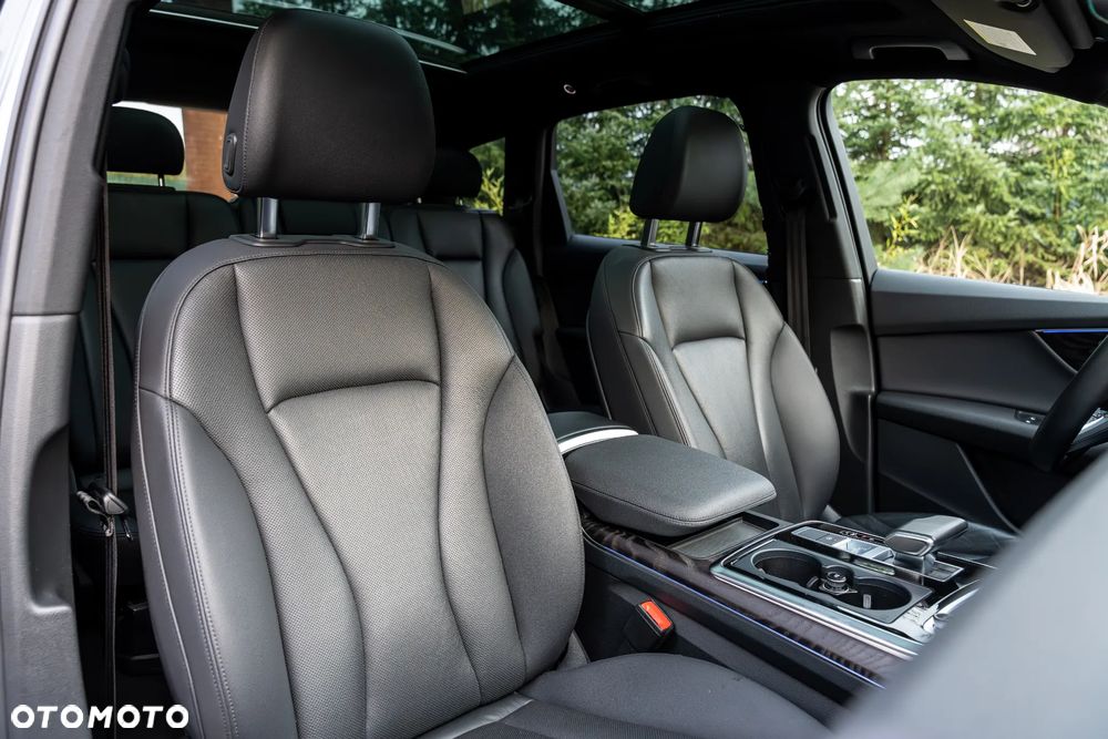 Audi Q7 55 TFSI quattro tiptronic S line - 25