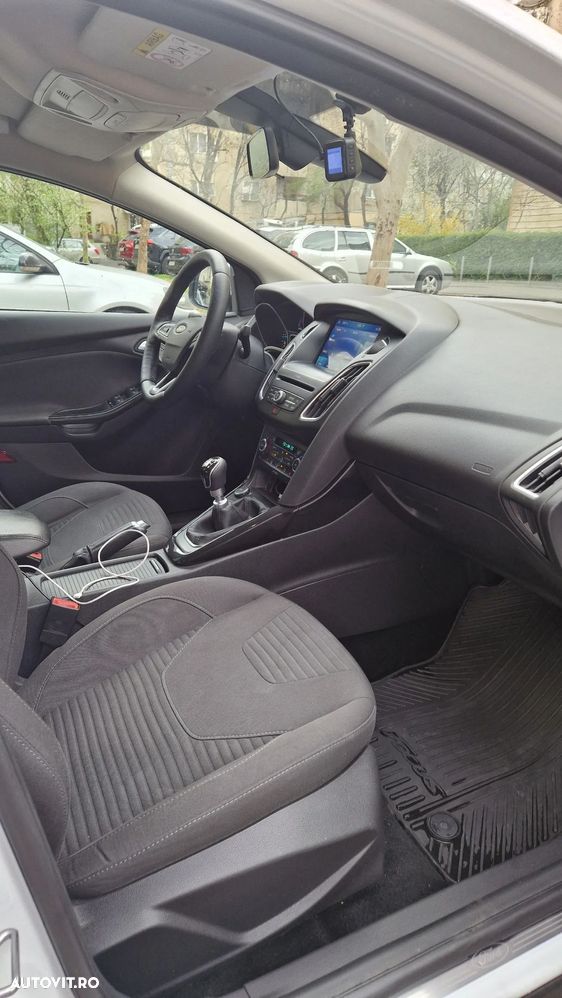 Ford Focus 2.0 TDCi Titanium - 11