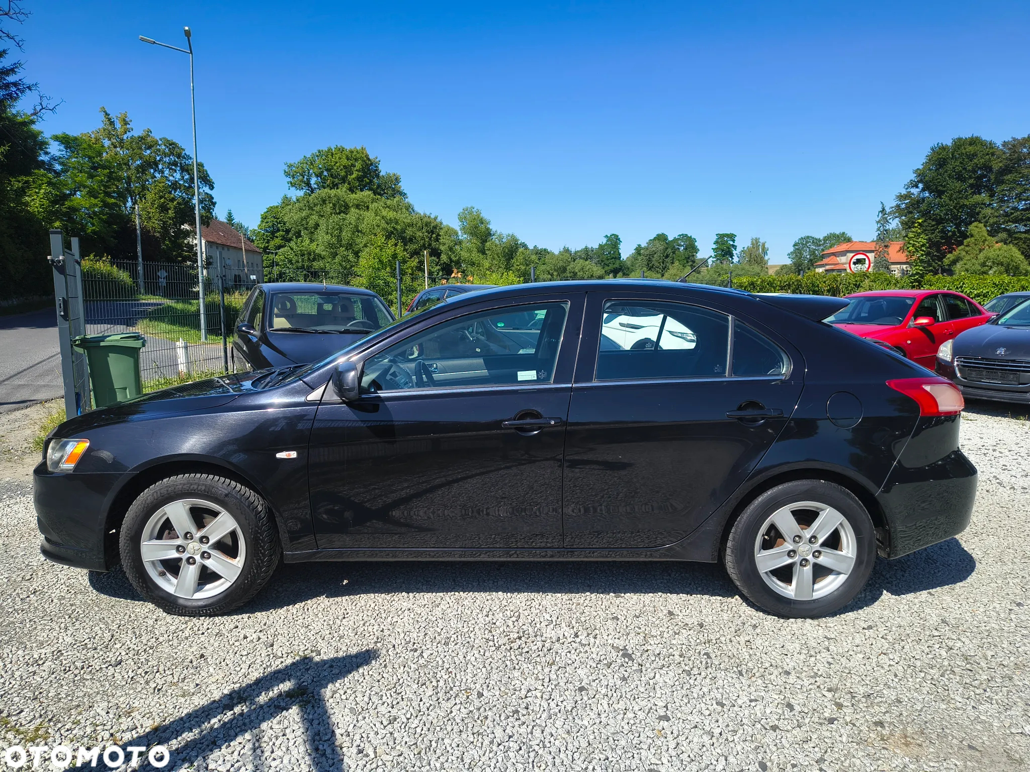 Mitsubishi Lancer 1.5 Invite - 10