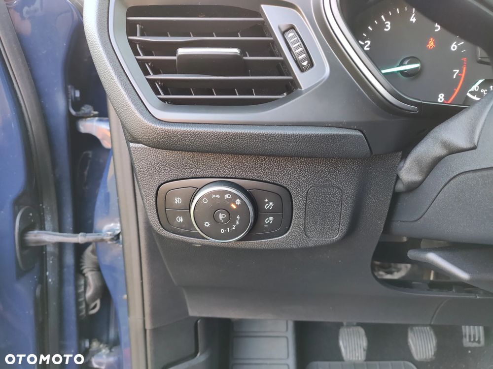 Ford Focus 1.0 EcoBoost Trend - 22