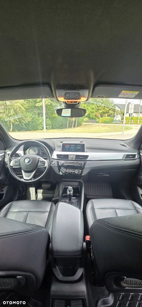 BMW X1 sDrive20i GPF - 13