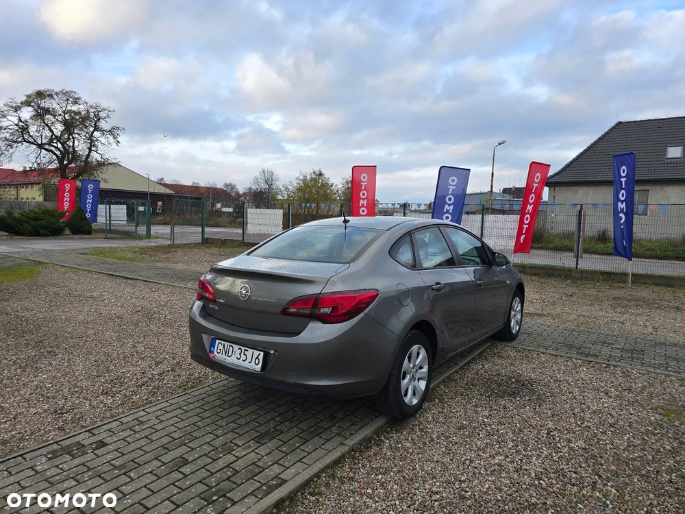 Opel Astra 1.6 Active EU6 - 6