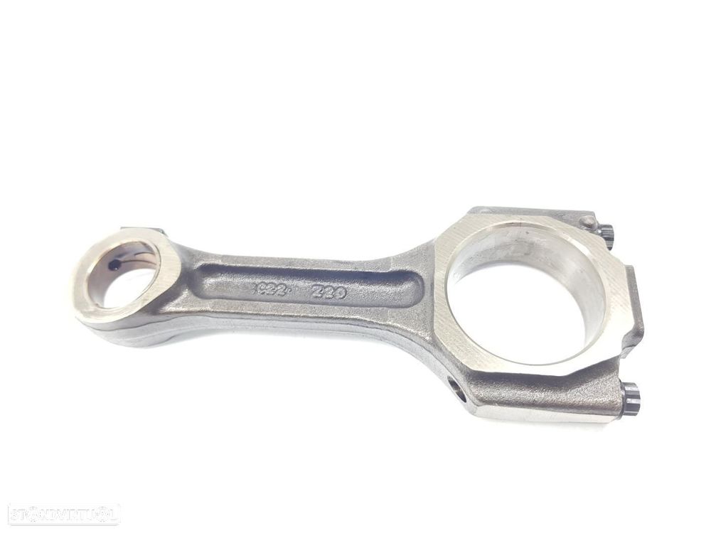 BIELA OPEL ANTARA - 1