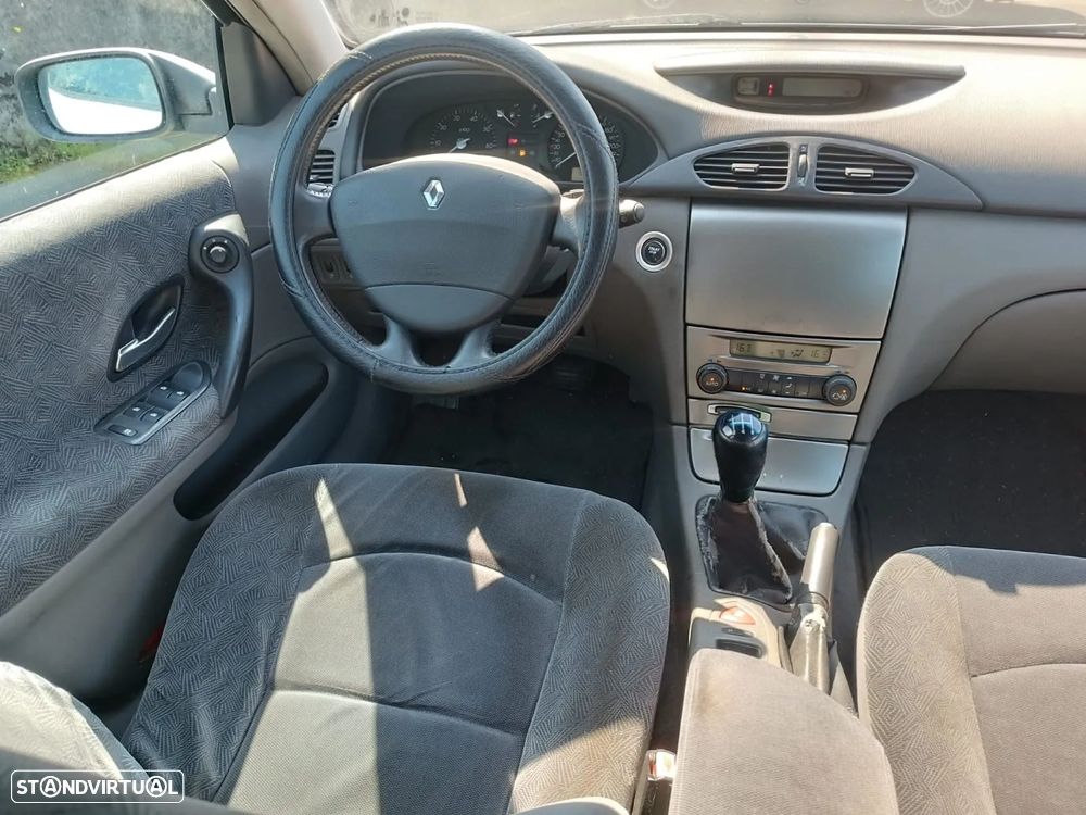 Renault Laguna Break 1.6 Dynamique - 14