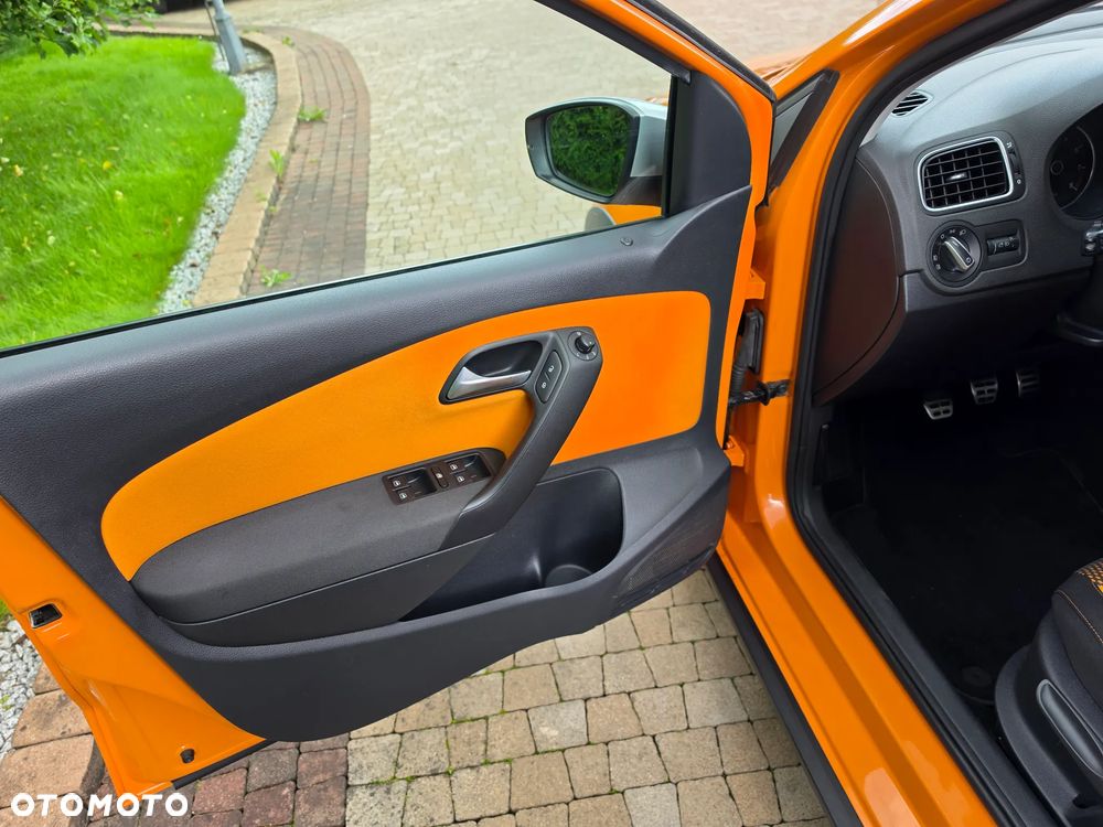 Volkswagen Polo - 18