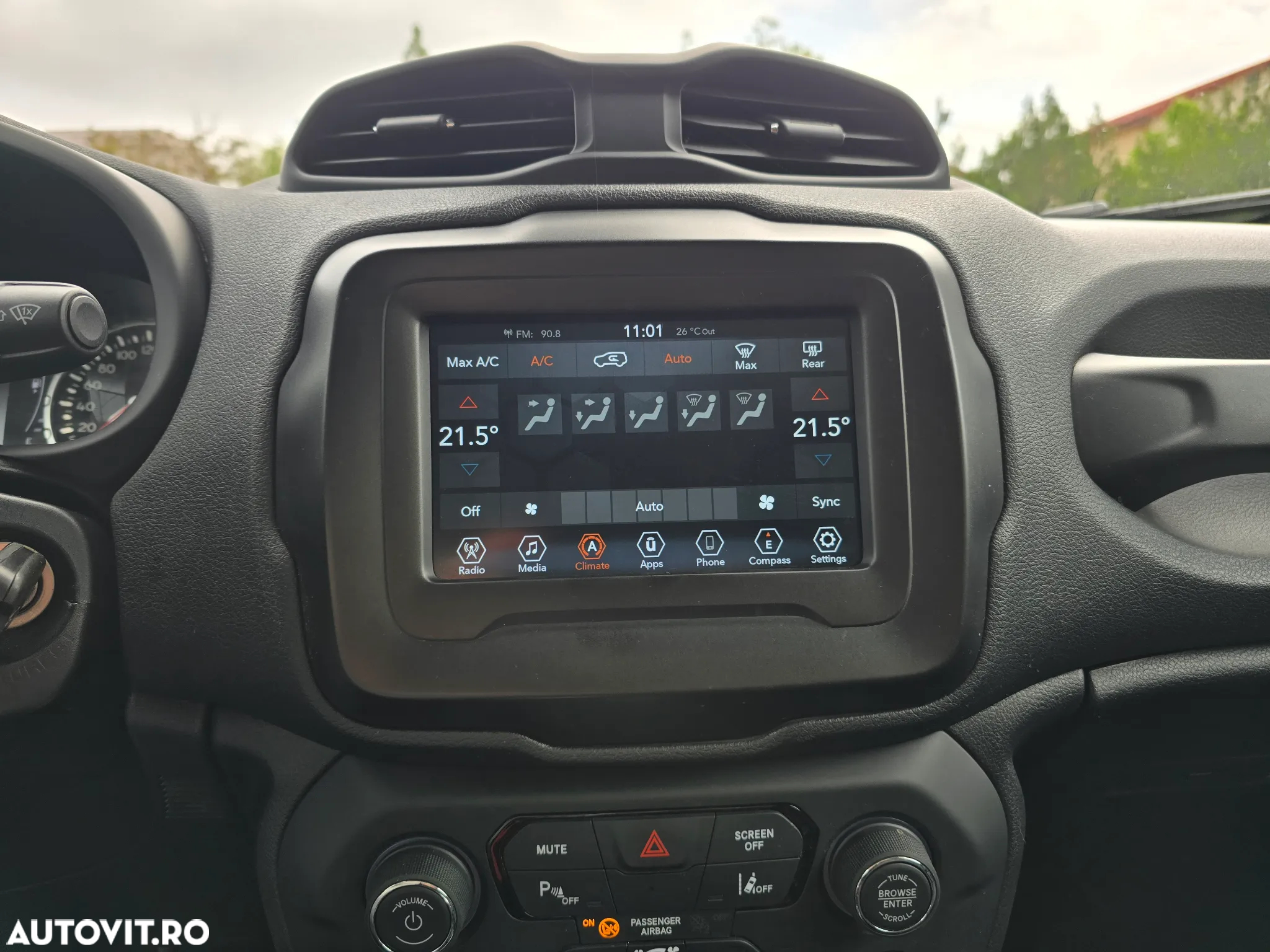 Jeep Renegade 1.0 Turbo 4x2 M6 Longitude - 22