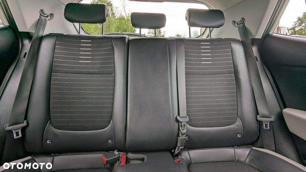 Kia Stonic - 16