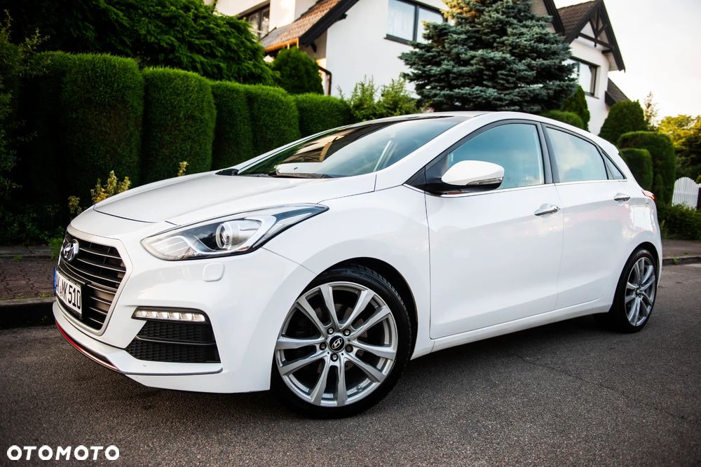 Hyundai i30 1.6 T GDI Turbo - 1