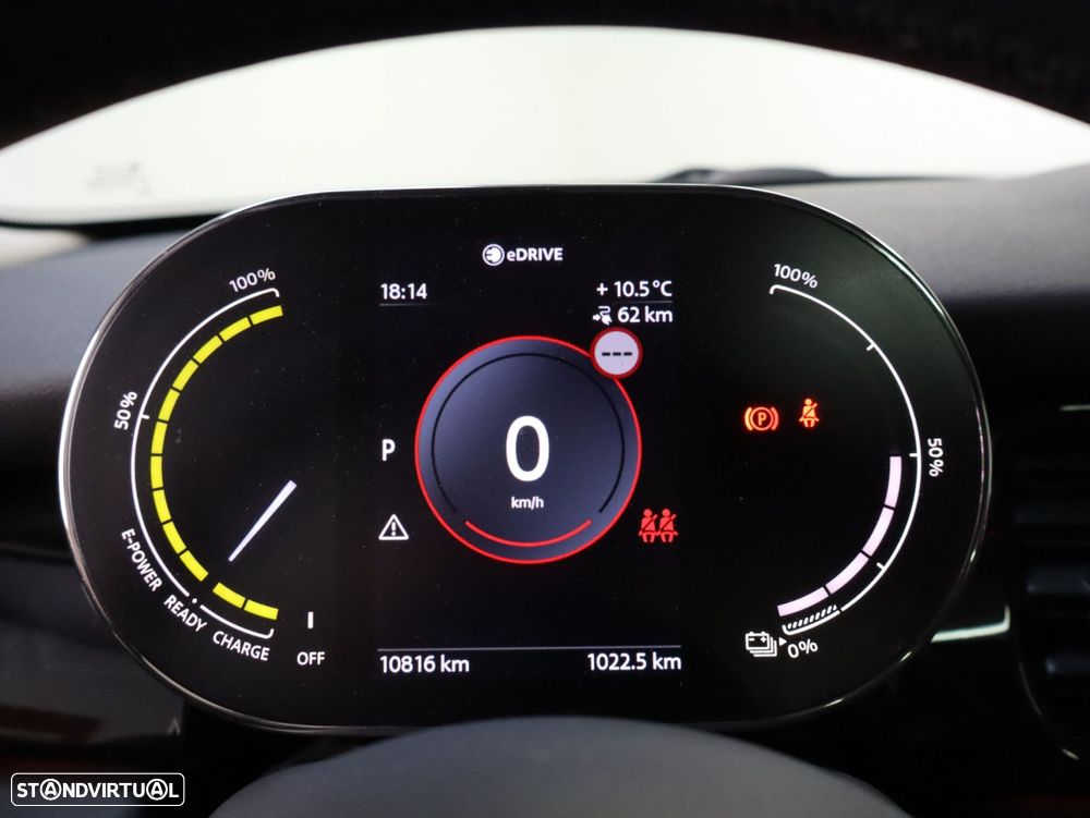 MINI 3 Portas Cooper SE - 11