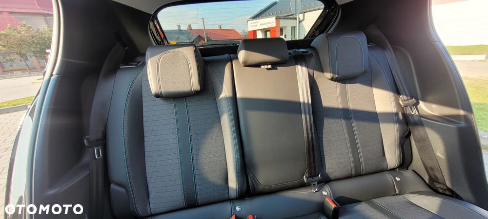 Peugeot 208 Elektromotor 136 GT Pack - 22