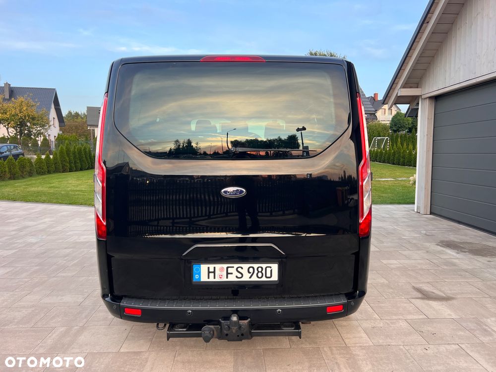 Ford Tourneo Custom 2.0 TDCi L1 Titanium - 39