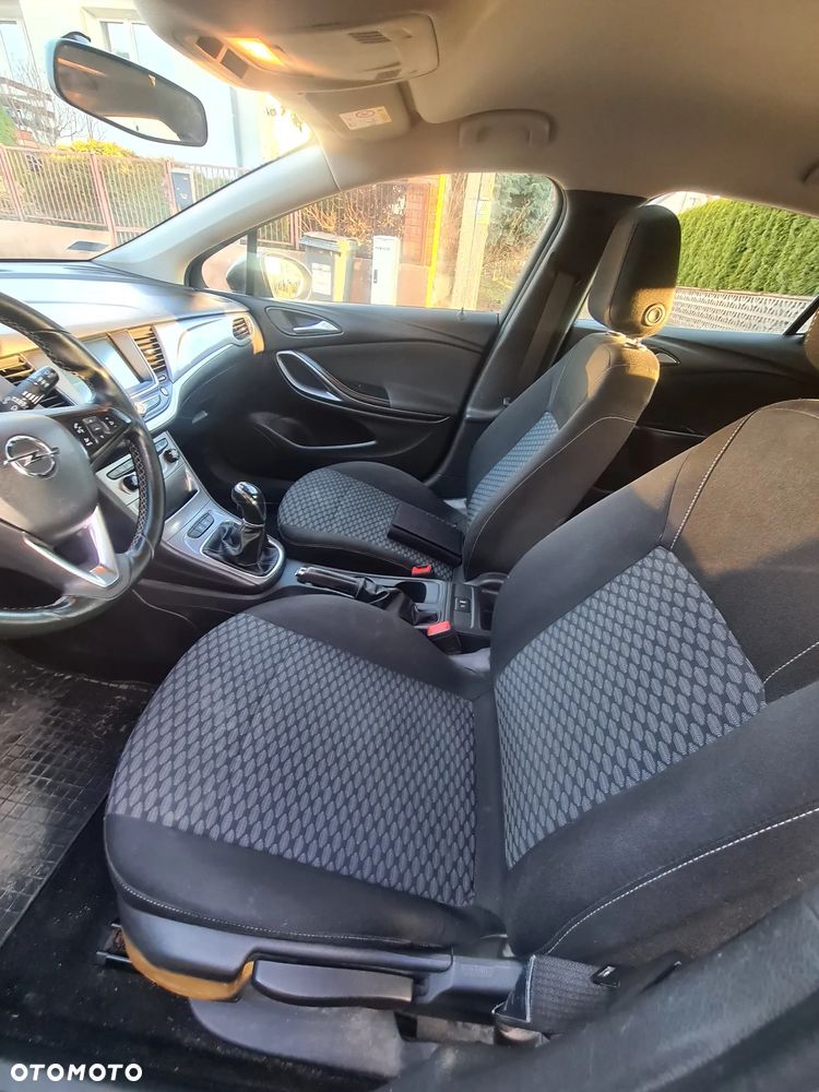 Opel Astra 1.4 T Enjoy - 14