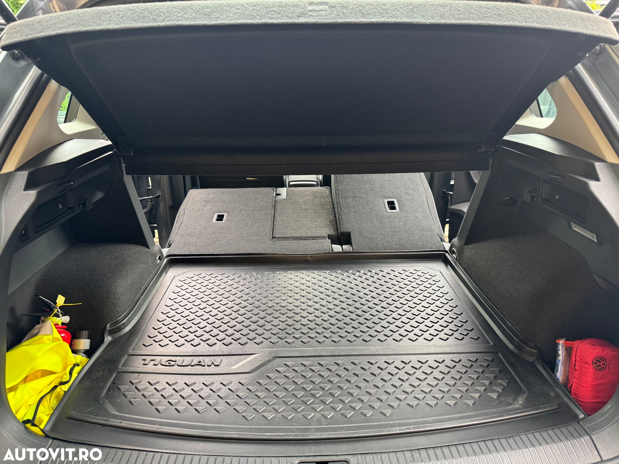 Volkswagen Tiguan 2.0 TDI DSG Life - 9