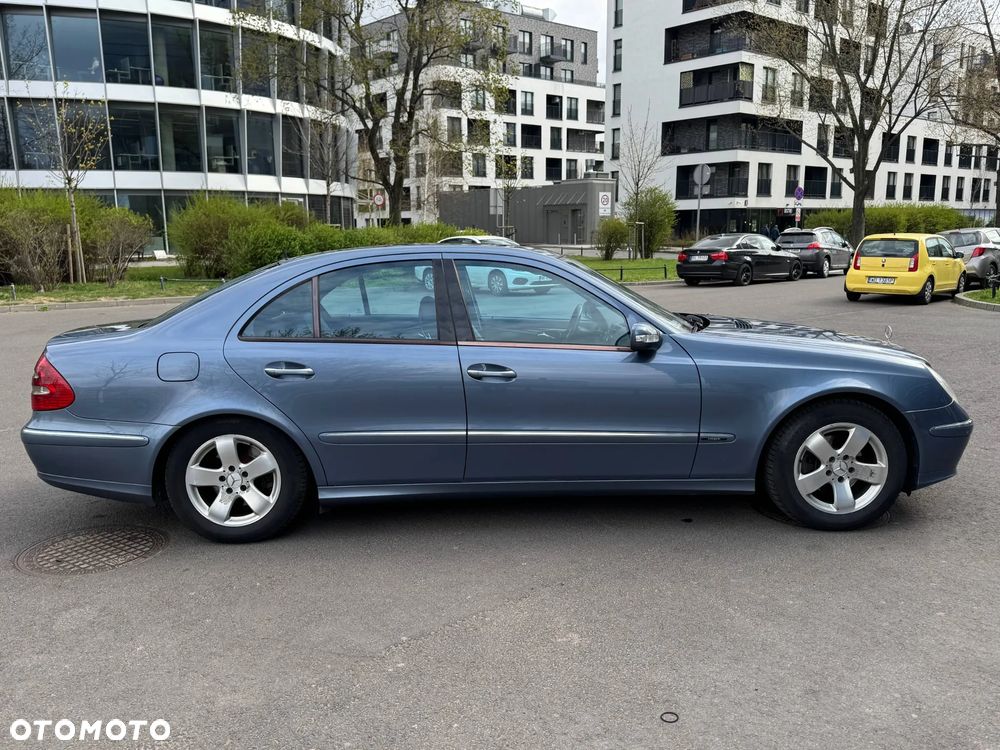 Mercedes-Benz Klasa E - 7