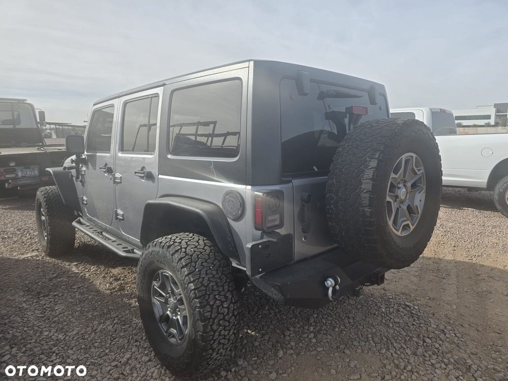 Jeep Wrangler 3.6 Unlim Rubicon X - 36