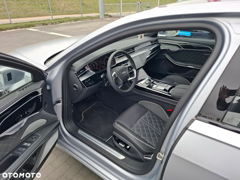 Audi A8 L 60 TFSI quattro tiptronic - 10