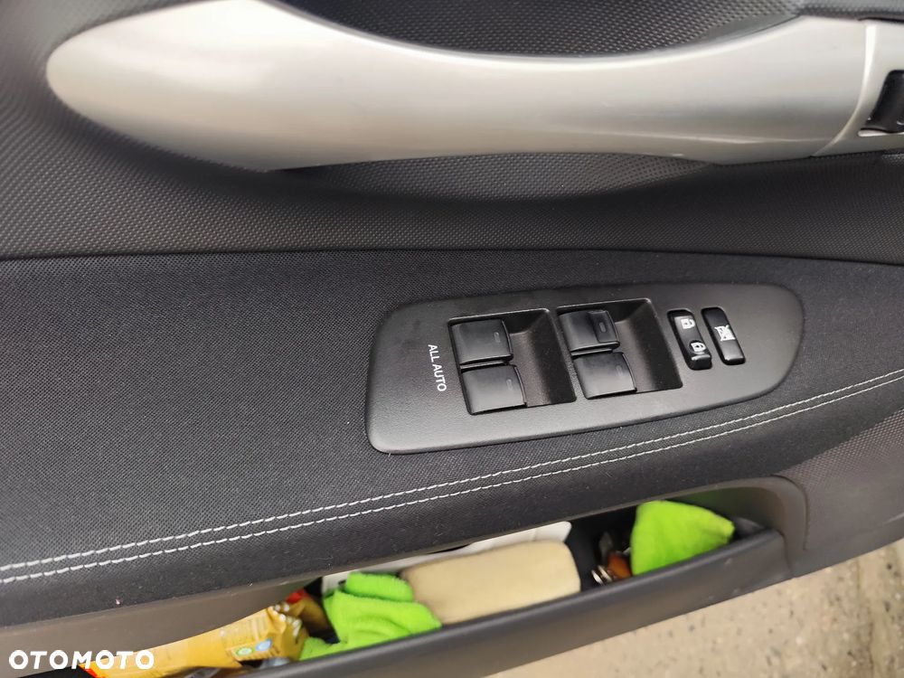 Toyota Auris 1.8 VVT-i Automatik Edition - 27