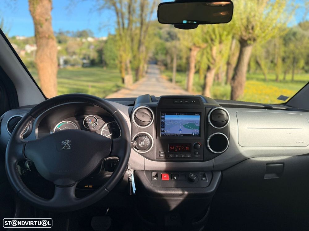 Peugeot e-Partner - 11