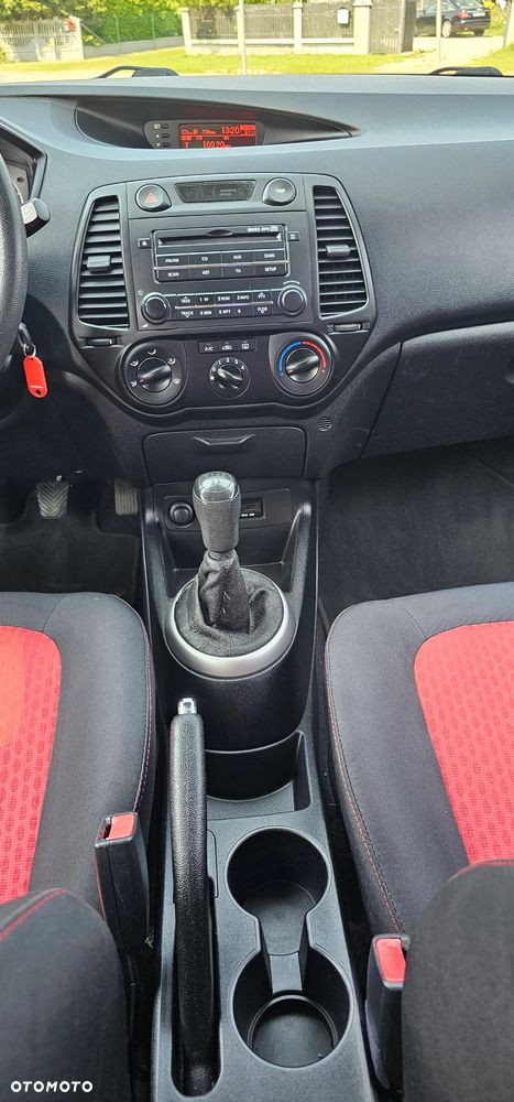 Hyundai i20 1.4 Comfort - 29