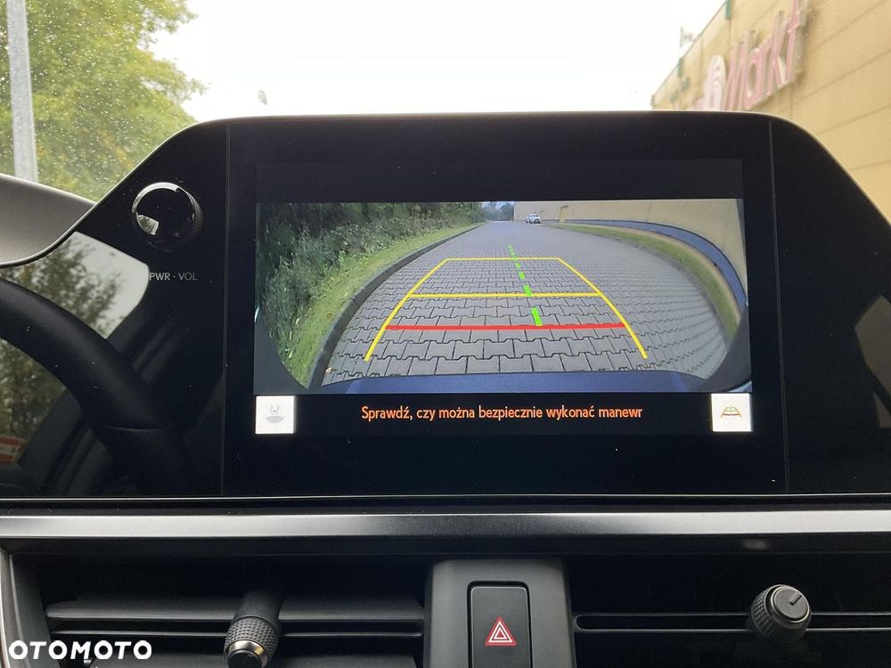 Lexus UX 250h GPF Business 2WD - 25