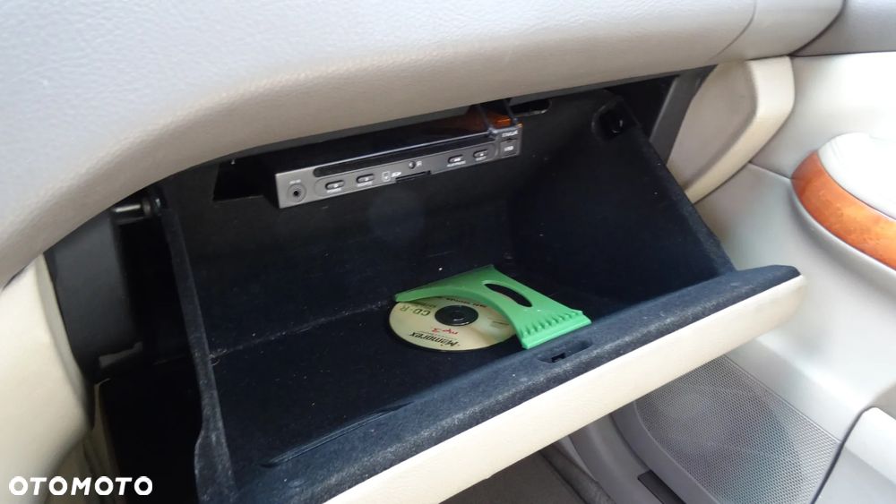 Lexus RX 350 Prestige - 32