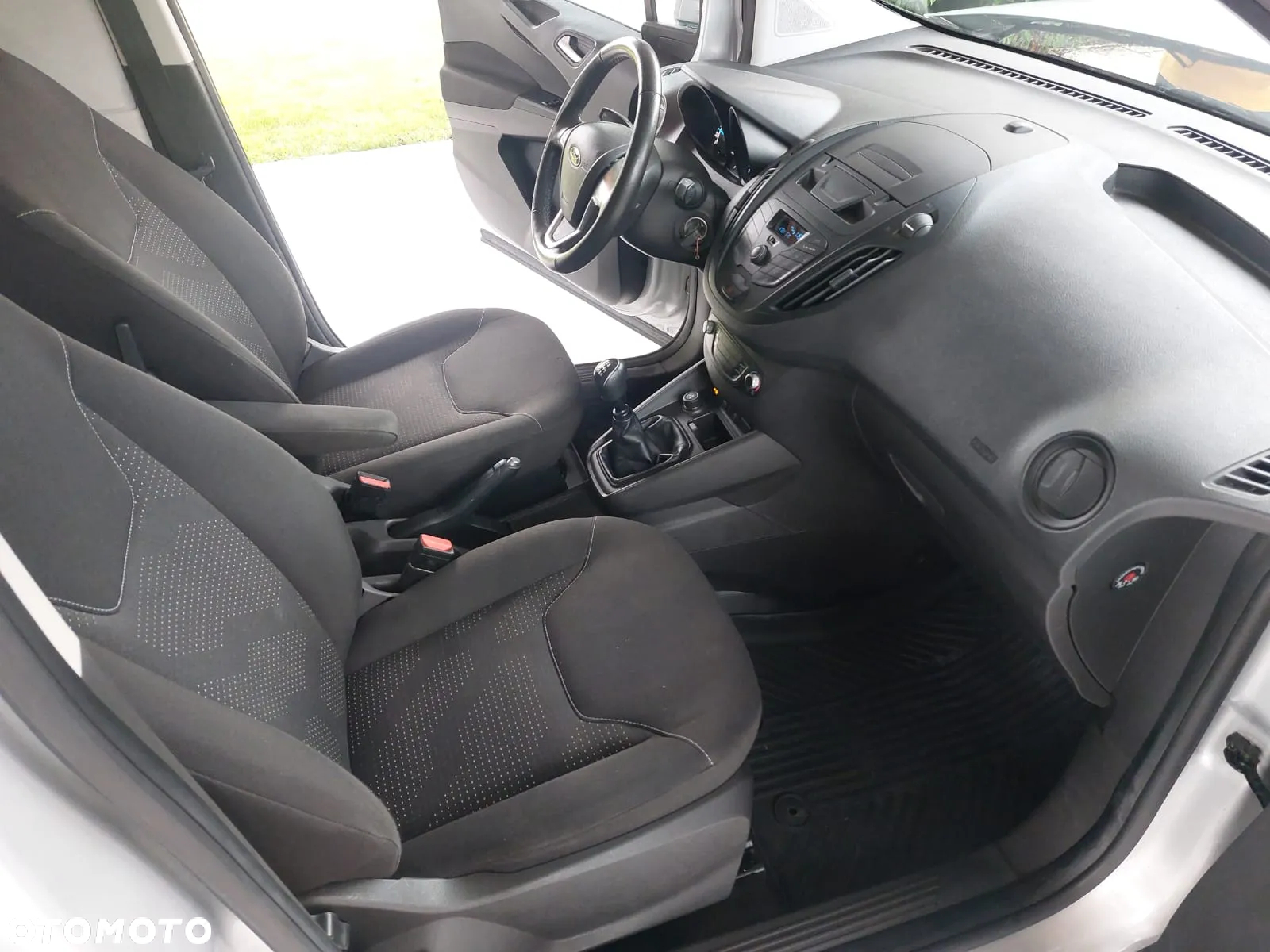 Ford Transit Courier 1.5 TDCi Trend - 14