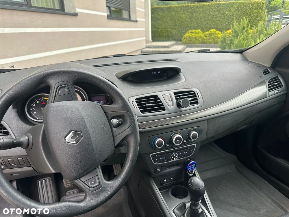 Renault Megane 1.6 16V 110 Dynamique - 15