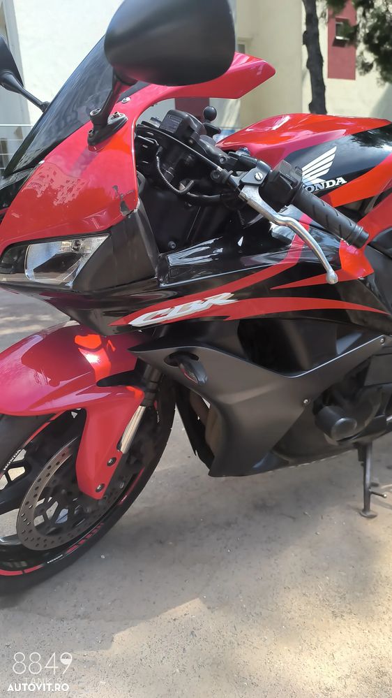 Honda CBR 600RR - 13