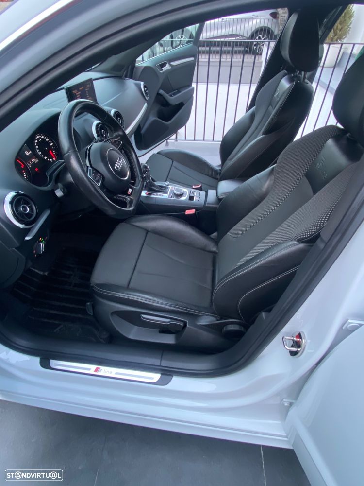 Audi A3 Sportback 2.0 TDI S-line S tronic - 18