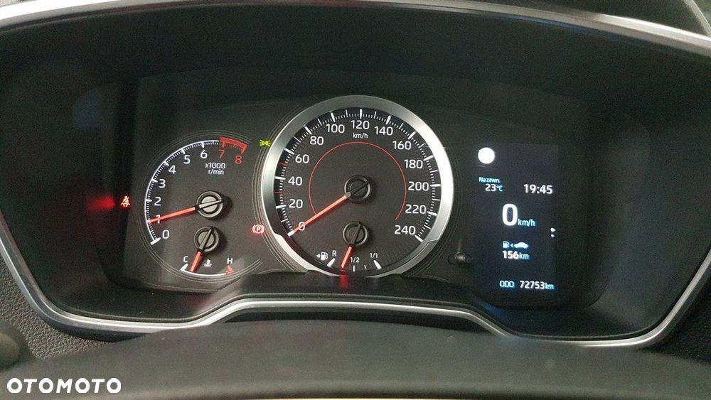 Toyota Corolla - 22