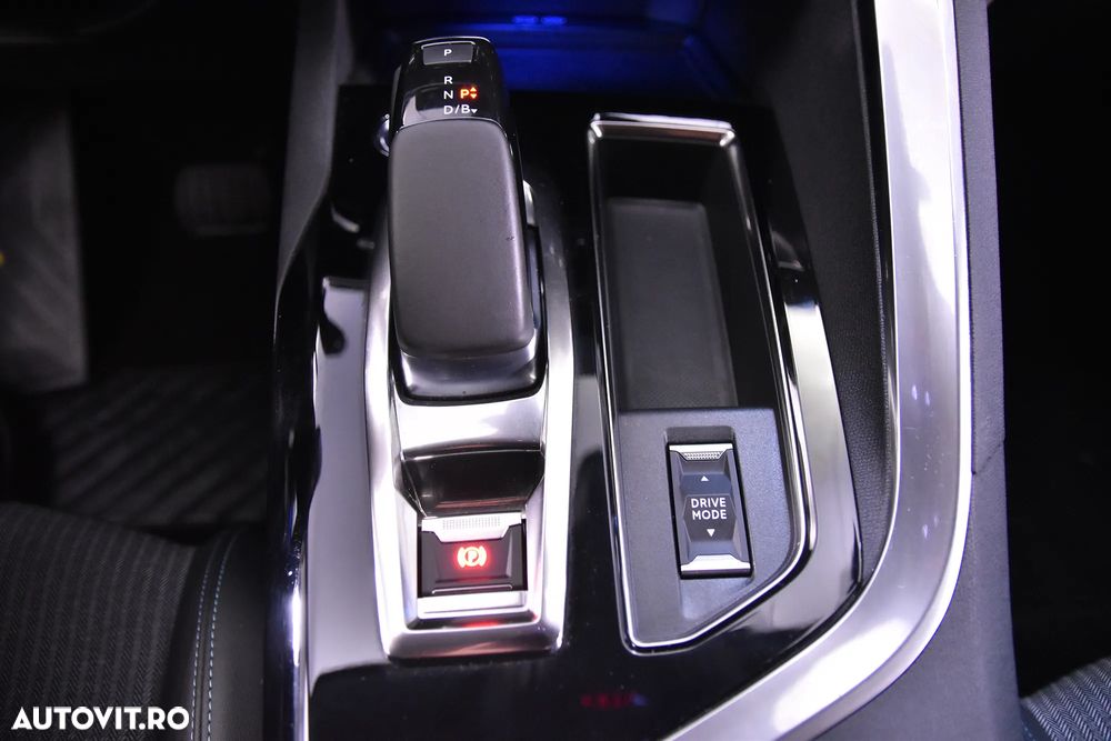 Peugeot 3008 - 14