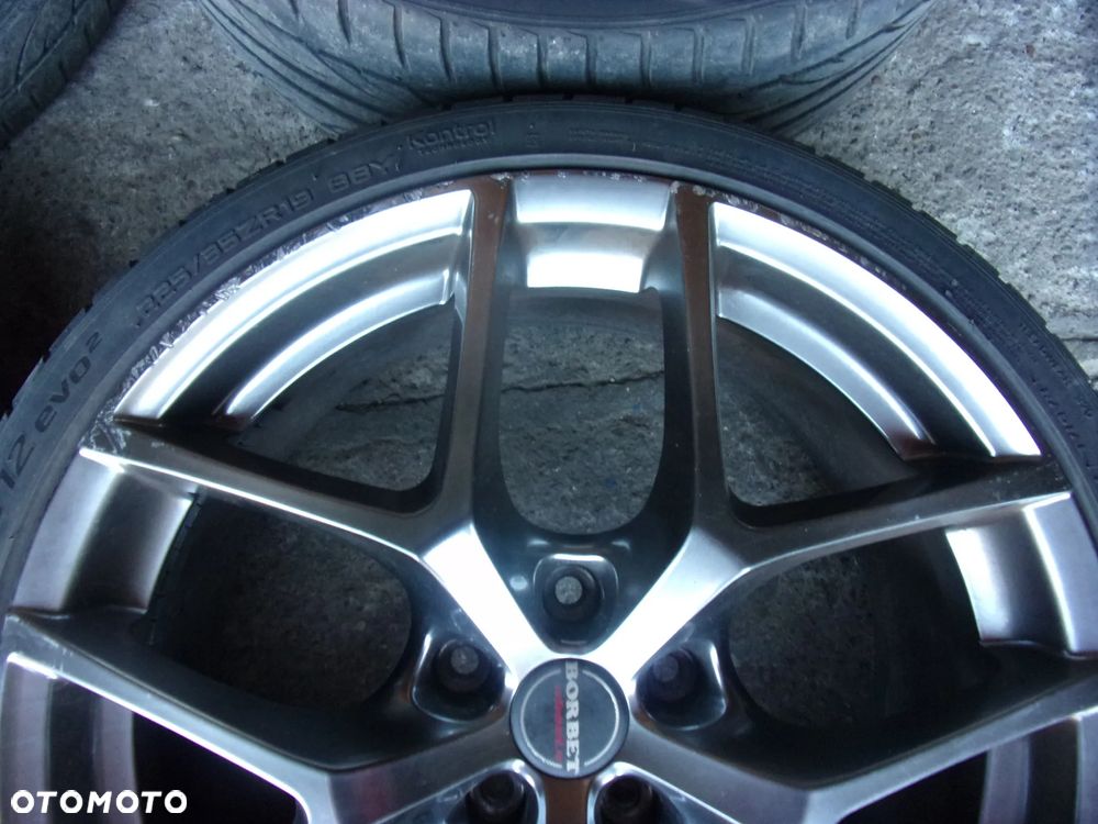 Alufelgi BORBET VW 225/35 ZR19 Hankook Ventus V12 evo2 8Jx19H2 ET44 - 8
