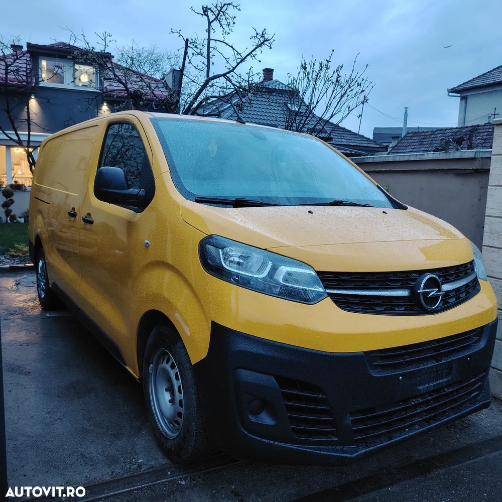 Opel Vivaro - 2