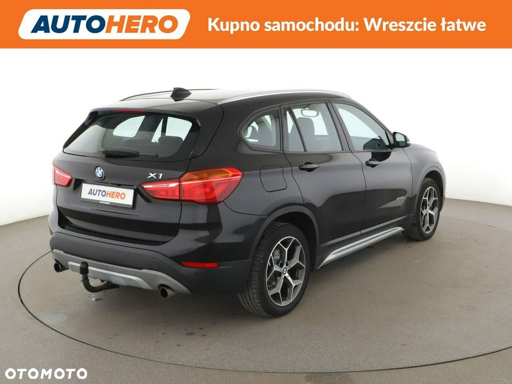 BMW X1 sDrive20i GPF xLine - 8
