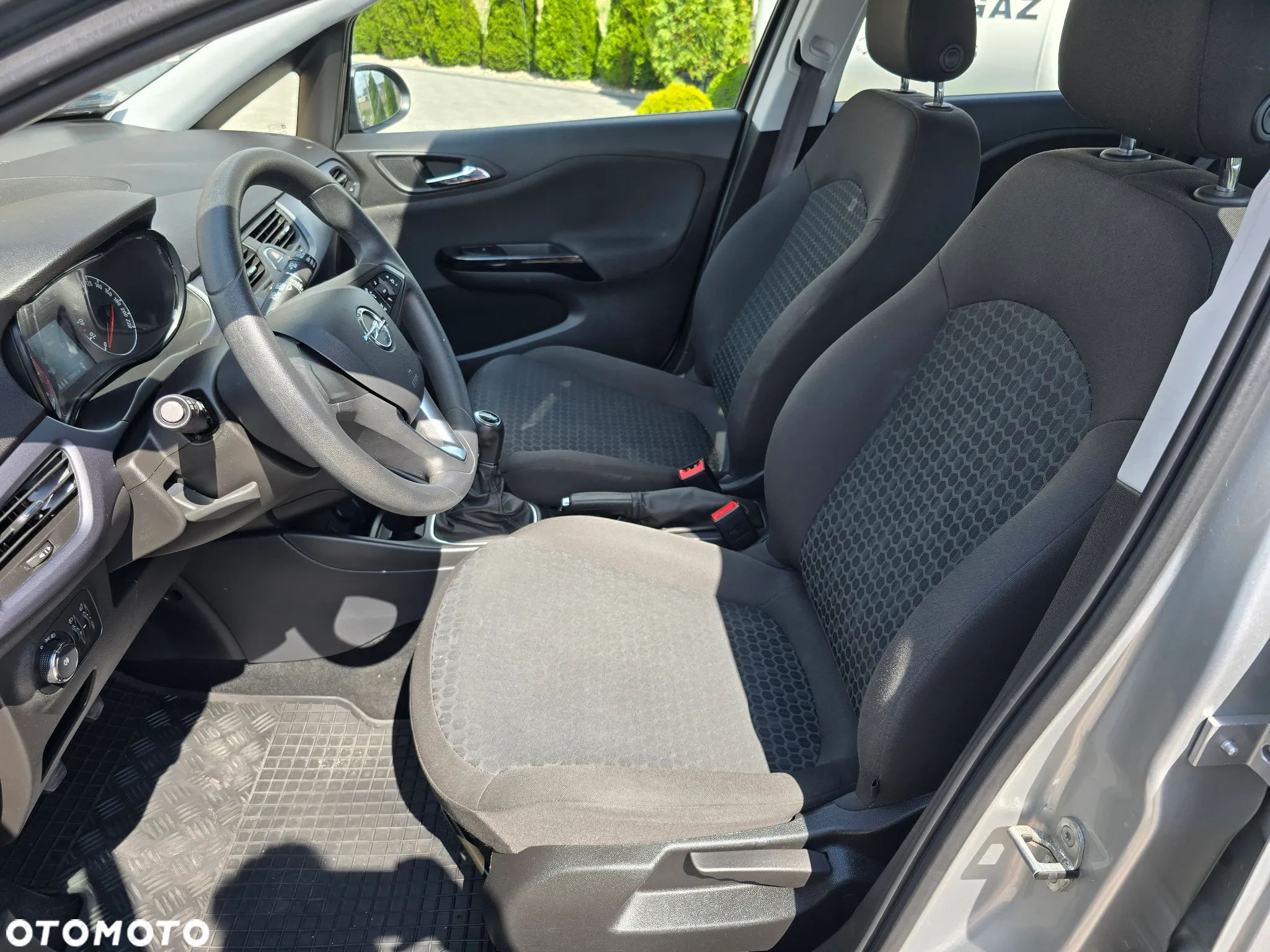 Opel Corsa 1.4 Enjoy - 12