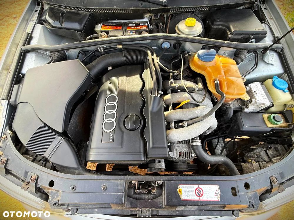 Audi A4 Avant 1.8 - 6