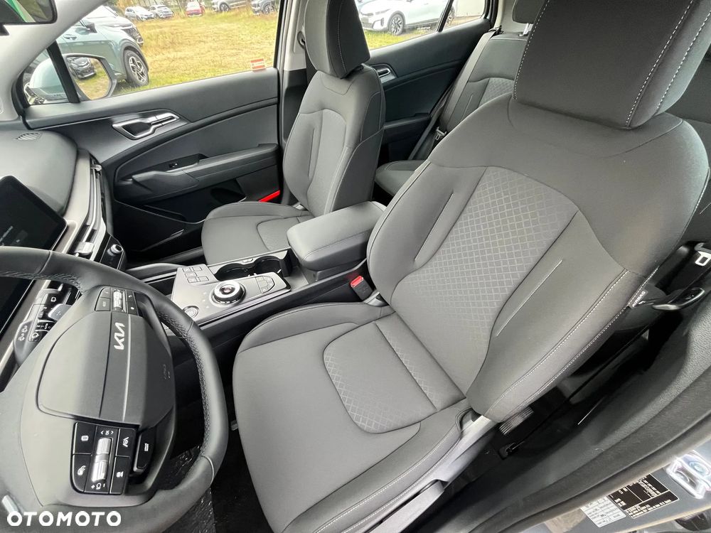 Kia Sportage 1.6 T-GDI HEV M 4WD - 13