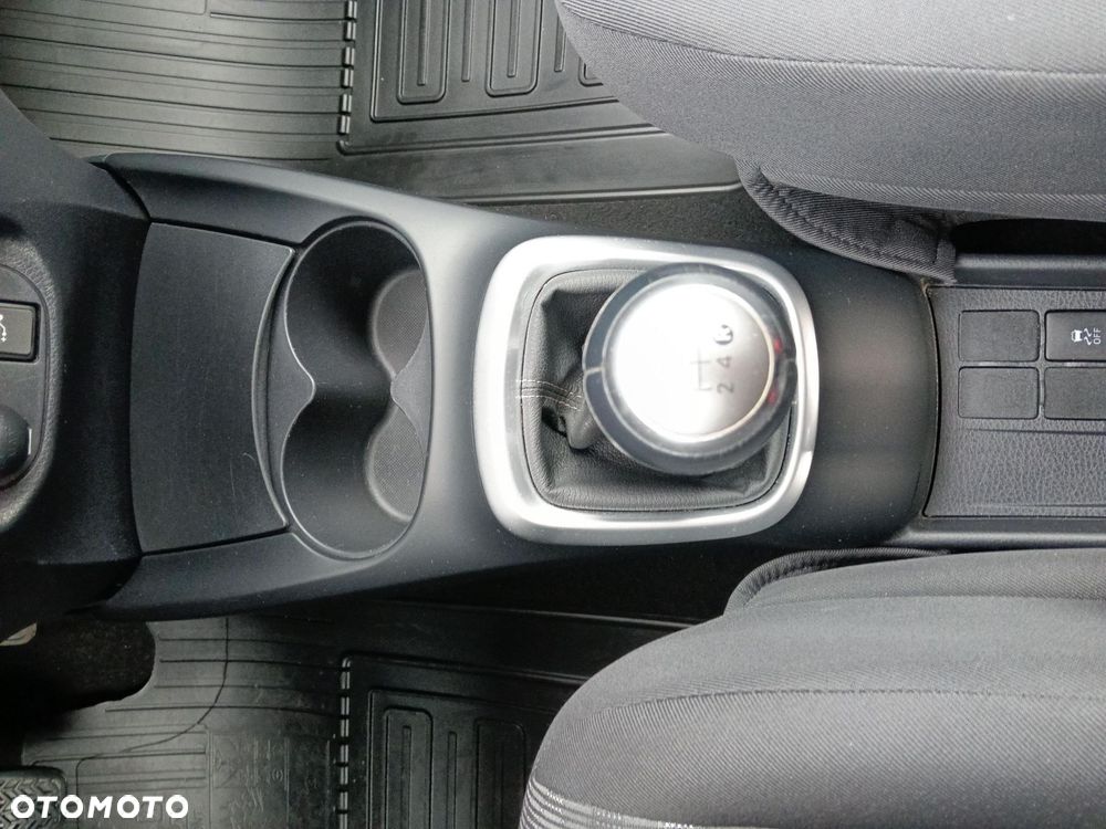 Toyota Yaris 1.0 Active EU6 - 20