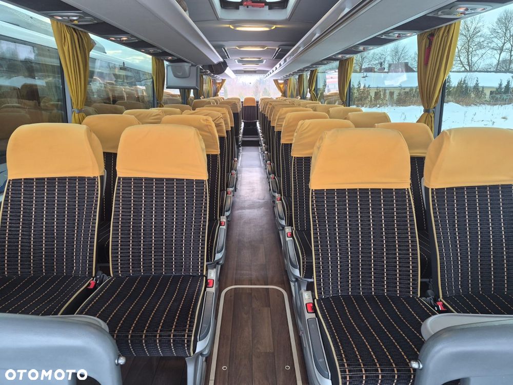 Mercedes-Benz Tourismo - 15