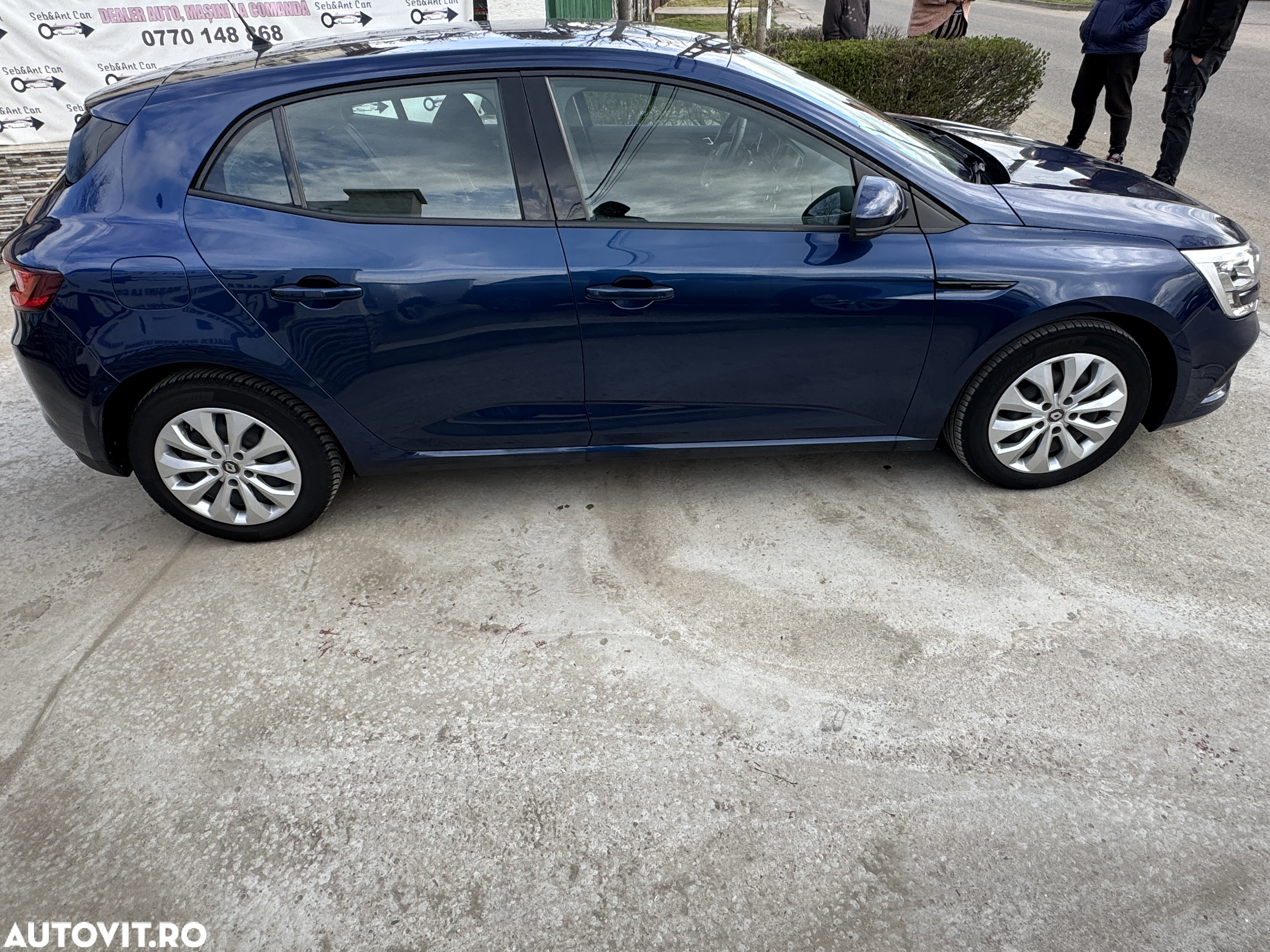 Renault Megane BLUE dCi Business - 4