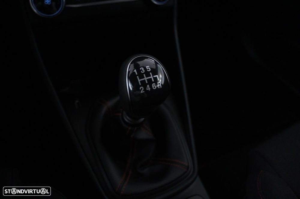 Ford Fiesta 1.0 EcoBoost ST-Line - 31