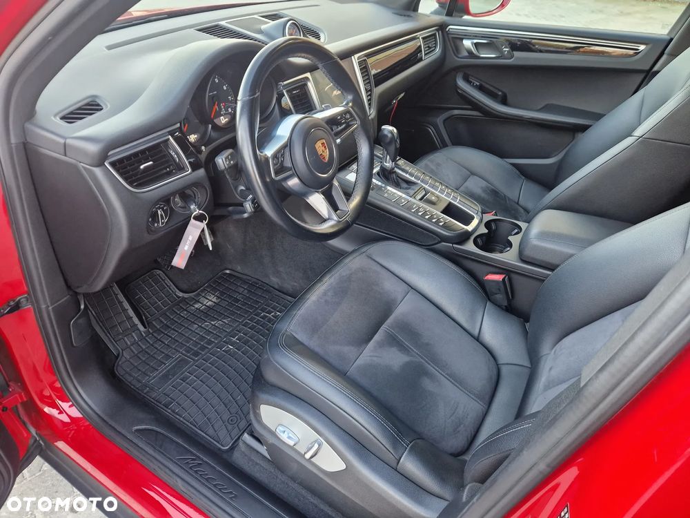 Porsche Macan PDK - 16