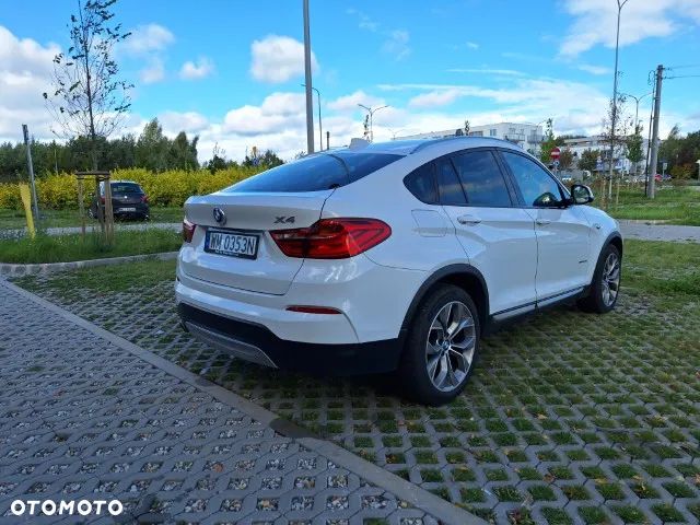 BMW X4 xDrive20d xLine - 6