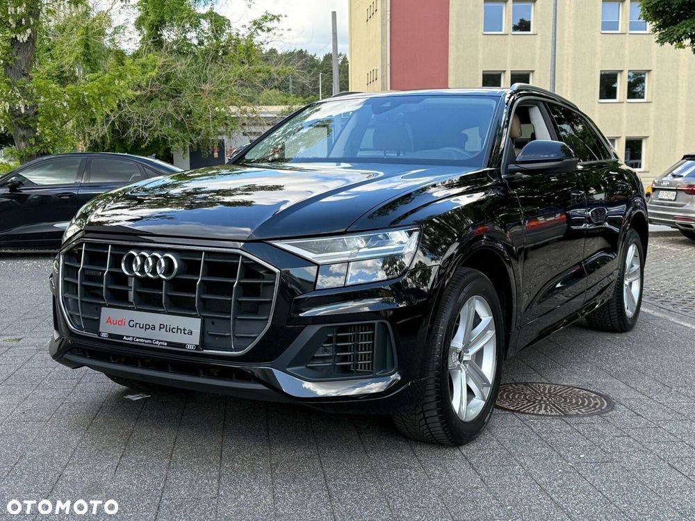 Audi Q8 - 10