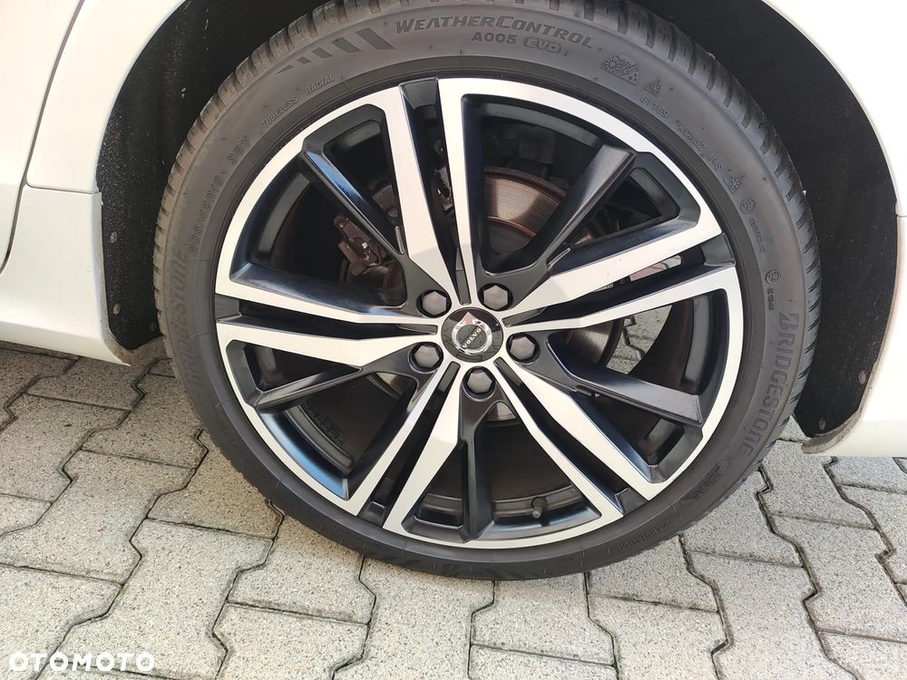 Volvo V60 D4 Geartronic Momentum Pro - 16