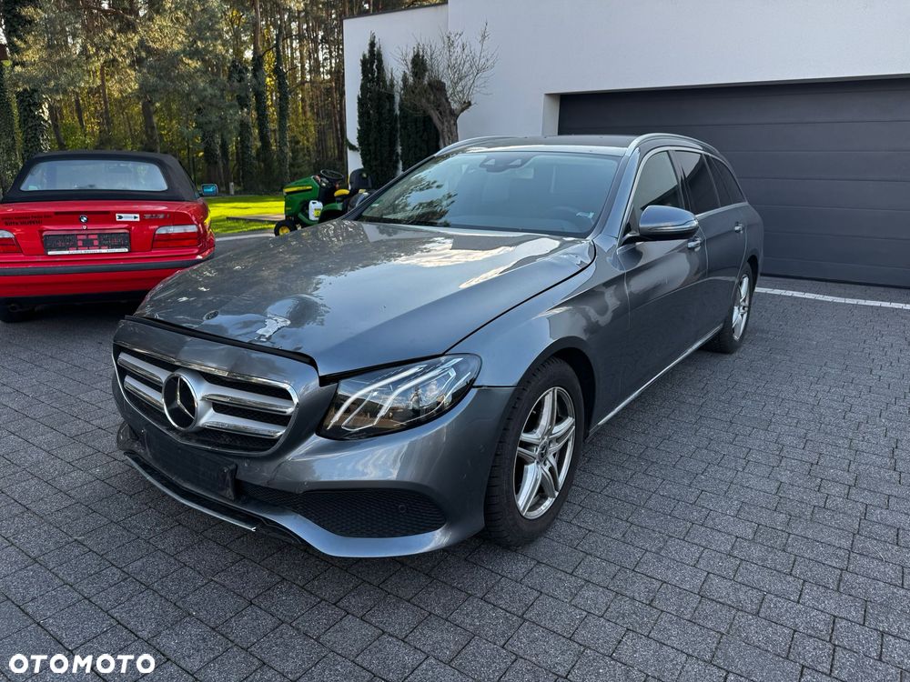 Mercedes-Benz Klasa E 220 d 9G-TRONIC - 1