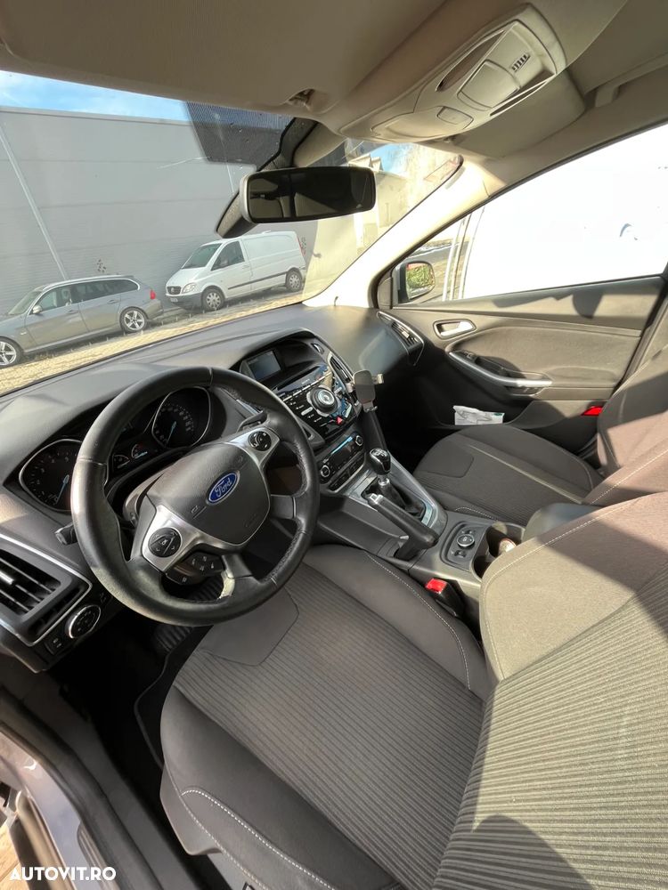 Ford Focus 1.0 EcoBoost Start Stop Titanium - 12