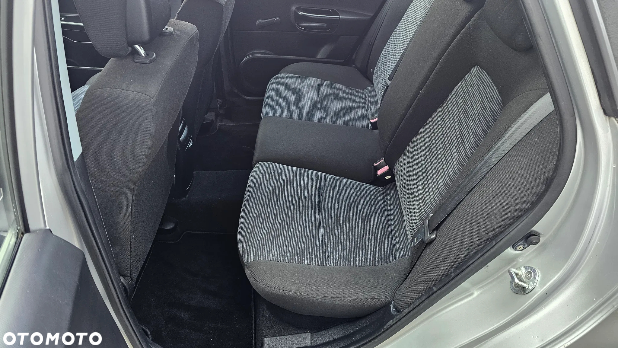 Kia Ceed - 17