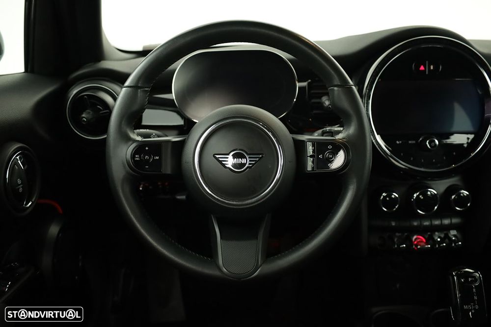 MINI 5 Portas Cooper Premium Classic Auto - 13